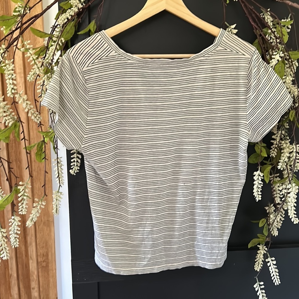 Madewell Cropped Striped High low Top. Size S - Picture 4 of 8